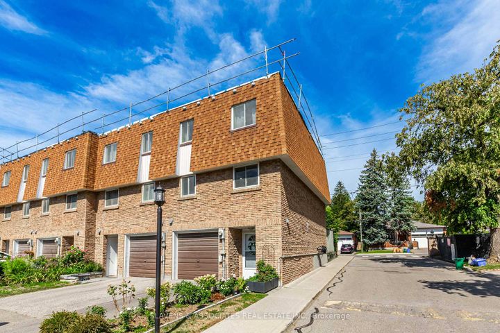 Photo 28 at 54 - 141 Clark Avenue, Thornhill, Markham
