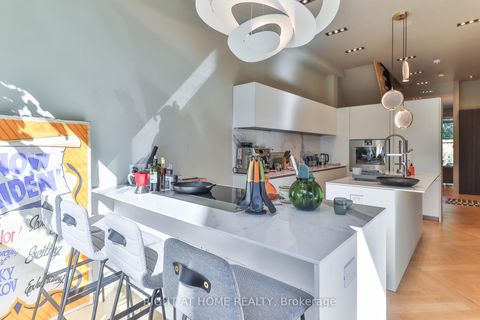 Photo 2 at 18 Mitchell Avenue, Bellwoods, Toronto