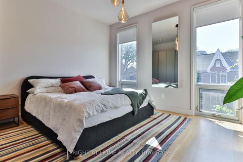 Photo 11 at 18 Mitchell Avenue, Bellwoods, Toronto