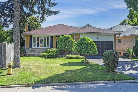 Photo 0 at 3 Hartsdale Drive, Richview, Toronto