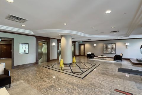 Photo 4 at 1905 - 3 Pemberton Avenue, Newtonbrook East, Toronto