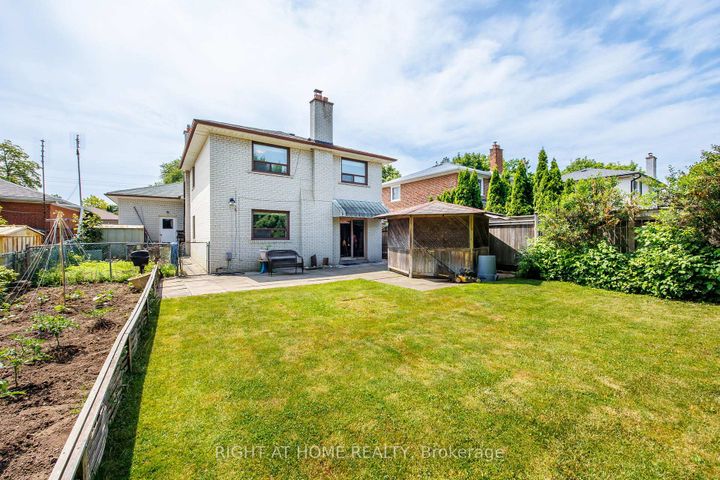 Photo 1 at 30 Hawthorne Road, The Westway, Toronto