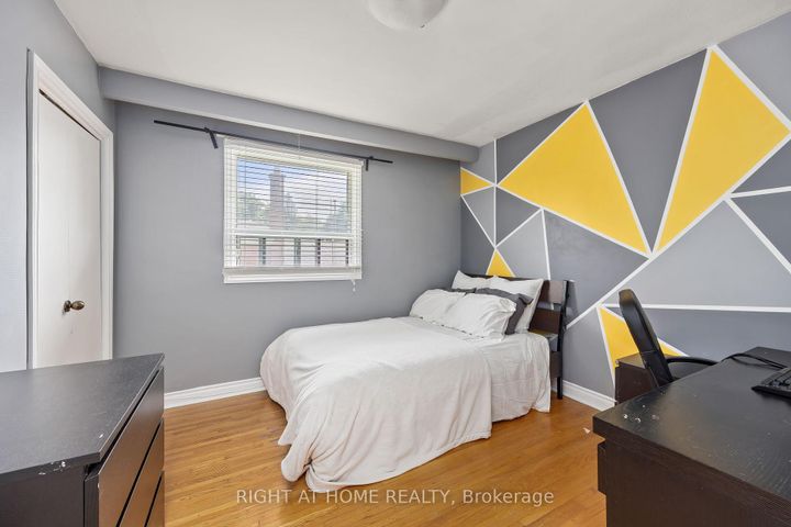 Photo 17 at 30 Hawthorne Road, The Westway, Toronto