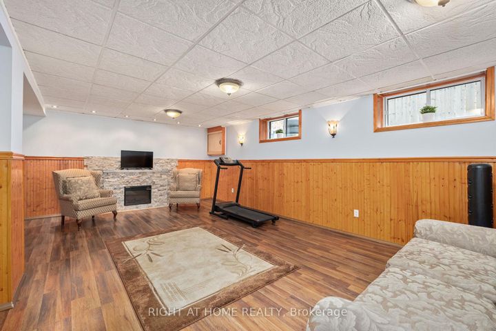 Photo 21 at 30 Hawthorne Road, The Westway, Toronto