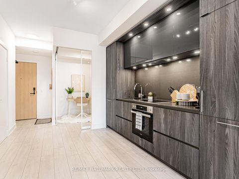 Photo 6 at 419 - 15 Mercer Street, Waterfront Communities C1, Toronto
