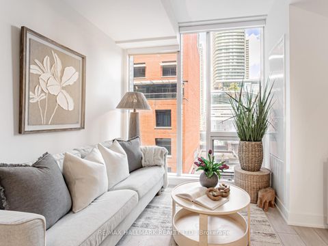 Photo 13 at 419 - 15 Mercer Street, Waterfront Communities C1, Toronto