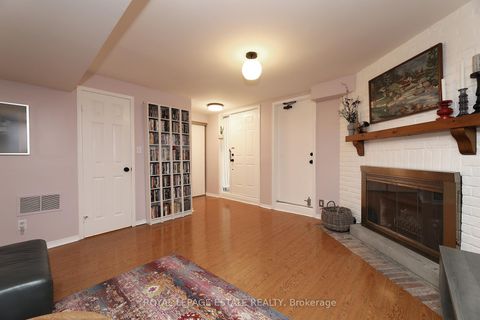 Photo 16 at 34 Rodeo Pathway, Cliffside, Toronto