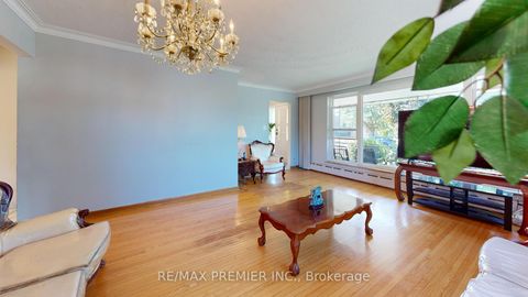 Photo 10 at 574 Queens Drive, Maple Leaf, Toronto