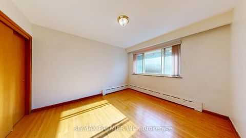 Photo 17 at 574 Queens Drive, Maple Leaf, Toronto