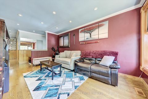 Photo 10 at 837 Scarborough Golf Club Road, Woburn, Toronto
