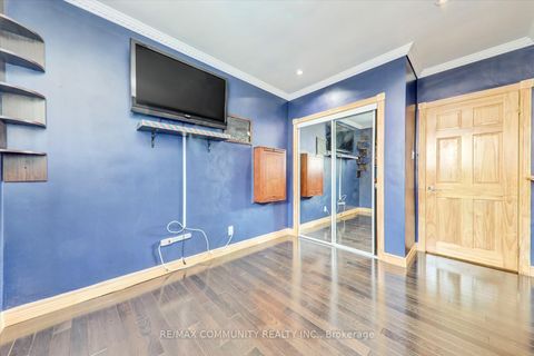 Photo 16 at 837 Scarborough Golf Club Road, Woburn, Toronto