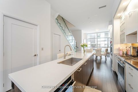 Photo 6 at TH05 - 101 Erskine Avenue, Mount Pleasant West, Toronto Photo 6 at TH05 - 101 Erskine Avenue, Mount Pleasant West, Toronto