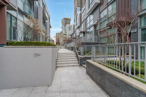 Photo 24 at TH05 - 101 Erskine Avenue, Mount Pleasant West, Toronto