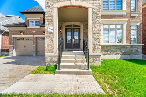 Photo 3 at 33 Sculpture Garden Lane, Kleinburg, Vaughan