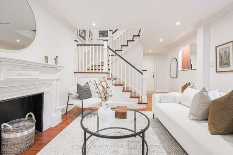 Photo 9 at 111 - 480 Oriole Parkway, Eglinton, Toronto