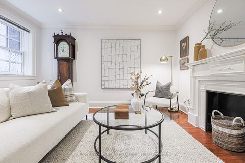 Photo 10 at 111 - 480 Oriole Parkway, Eglinton, Toronto