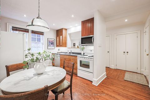 Photo 15 at 111 - 480 Oriole Parkway, Eglinton, Toronto