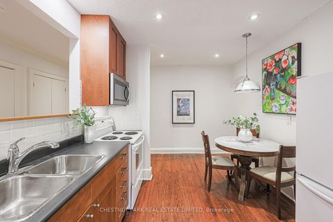 Photo 17 at 111 - 480 Oriole Parkway, Eglinton, Toronto
