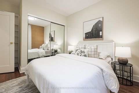 Photo 22 at 111 - 480 Oriole Parkway, Eglinton, Toronto