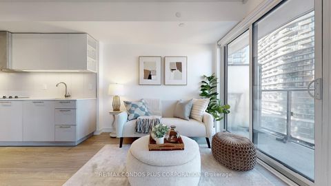 Photo 3 at 909 - 19 Western Battery Road, Niagara, Toronto