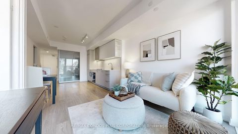 Photo 4 at 909 - 19 Western Battery Road, Niagara, Toronto