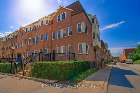 Photo 2 at 132 - 760 Lawrence Avenue W, Glen Park, Toronto