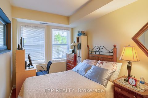 Photo 11 at 132 - 760 Lawrence Avenue W, Glen Park, Toronto