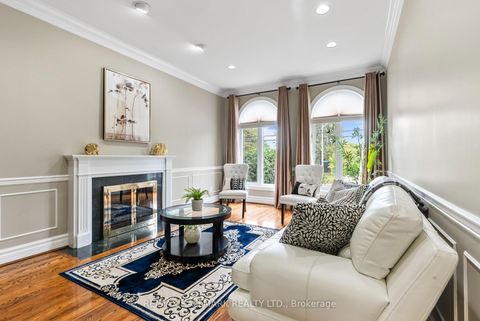 Photo 11 at 80 Dunstall Crescent, West Hill, Toronto