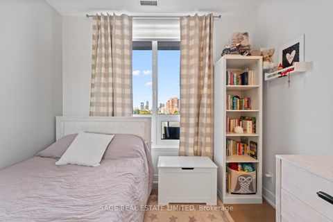 Photo 7 at 617 - 7 Kenaston Gardens, Bayview Village, Toronto