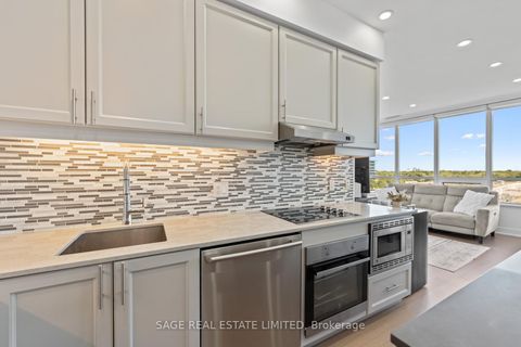 Photo 14 at 617 - 7 Kenaston Gardens, Bayview Village, Toronto