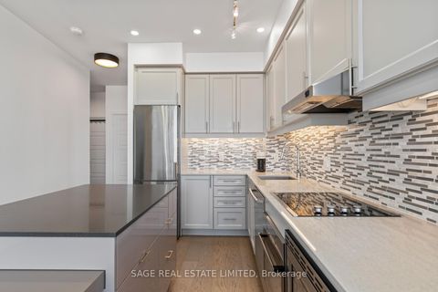 Photo 16 at 617 - 7 Kenaston Gardens, Bayview Village, Toronto
