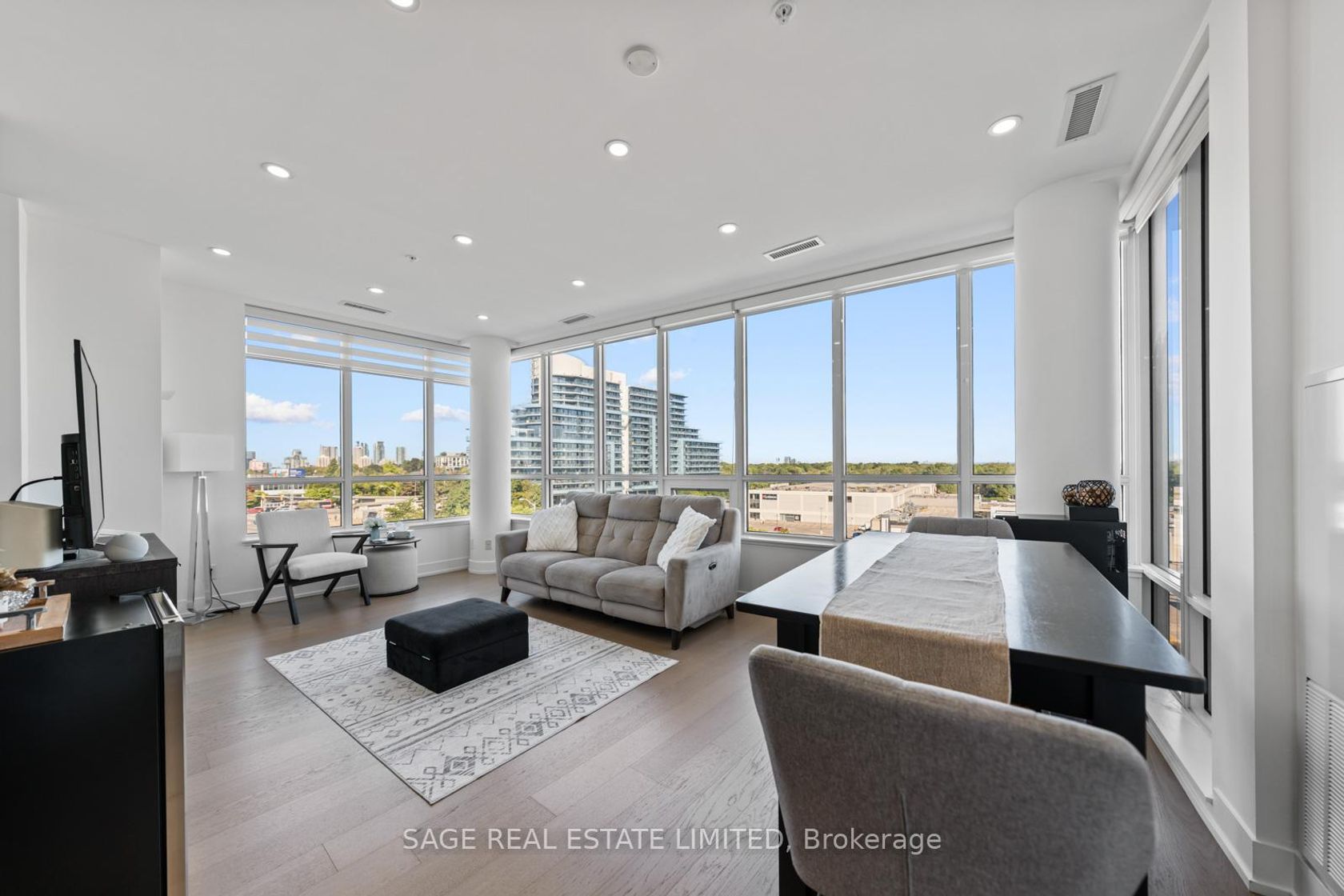617 - 7 Kenaston Gardens, Bayview Village, Toronto 