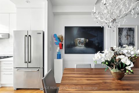 Photo 7 at 205 - 670 Richmond Street W, Niagara, Toronto