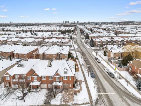 Photo 35 at 2 Marathon Avenue, Patterson, Vaughan