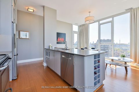Photo 3 at PH06 - 530 St Clair Avenue W, Cedarvale, Toronto