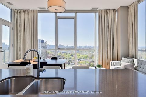 Photo 13 at PH06 - 530 St Clair Avenue W, Cedarvale, Toronto