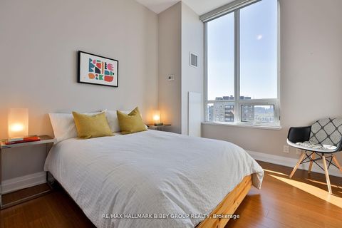 Photo 19 at PH06 - 530 St Clair Avenue W, Cedarvale, Toronto