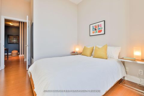 Photo 20 at PH06 - 530 St Clair Avenue W, Cedarvale, Toronto