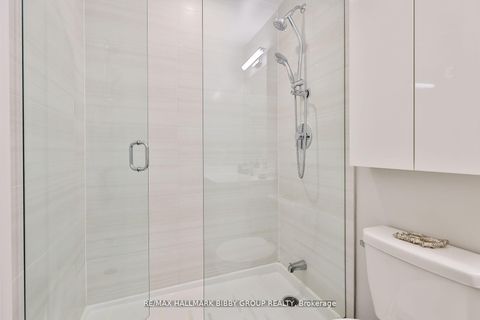 Photo 23 at PH06 - 530 St Clair Avenue W, Cedarvale, Toronto