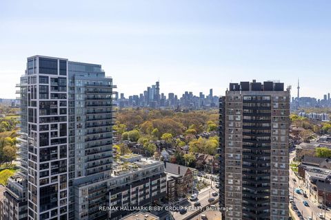 Photo 33 at PH06 - 530 St Clair Avenue W, Cedarvale, Toronto
