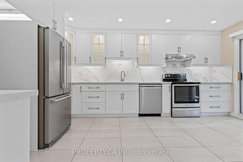 Photo 0 at 37 Black Hawk Way, Branson, Toronto