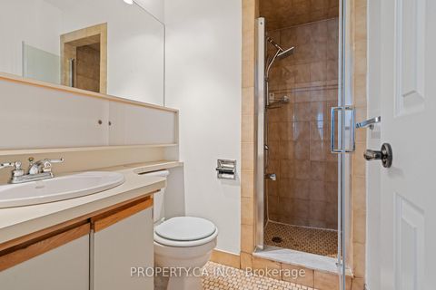 Photo 13 at 37 Black Hawk Way, Branson, Toronto