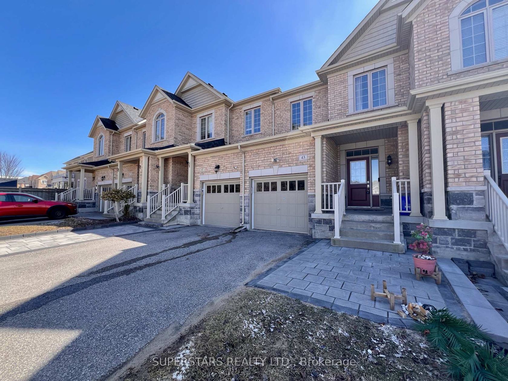 43 Radial Drive, Rural Aurora, Aurora photo number 2 43 Radial Drive, Rural Aurora, Aurora photo number 2