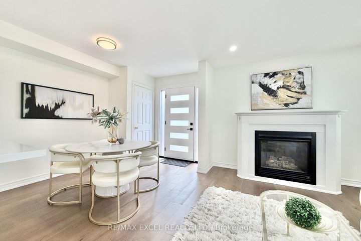 Photo 14 at 455 White's Hill Avenue, Cornell, Markham