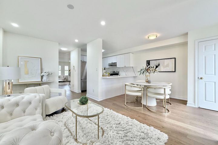 Photo 17 at 455 White's Hill Avenue, Cornell, Markham