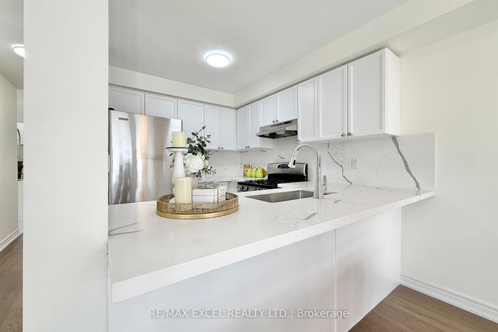 Photo 19 at 455 White's Hill Avenue, Cornell, Markham