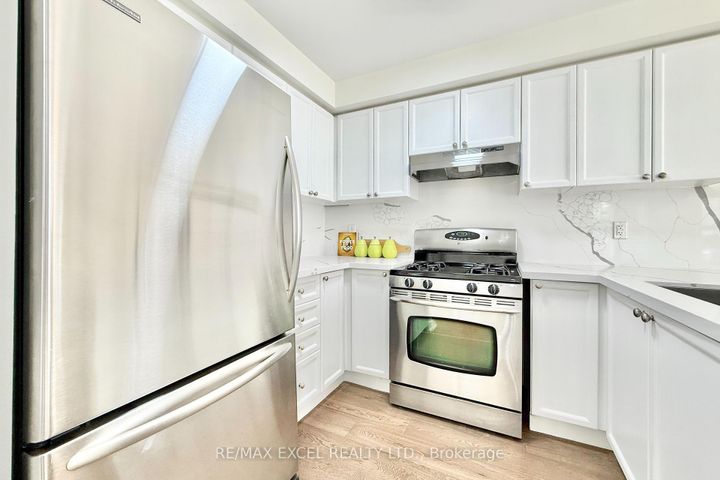 Photo 22 at 455 White's Hill Avenue, Cornell, Markham