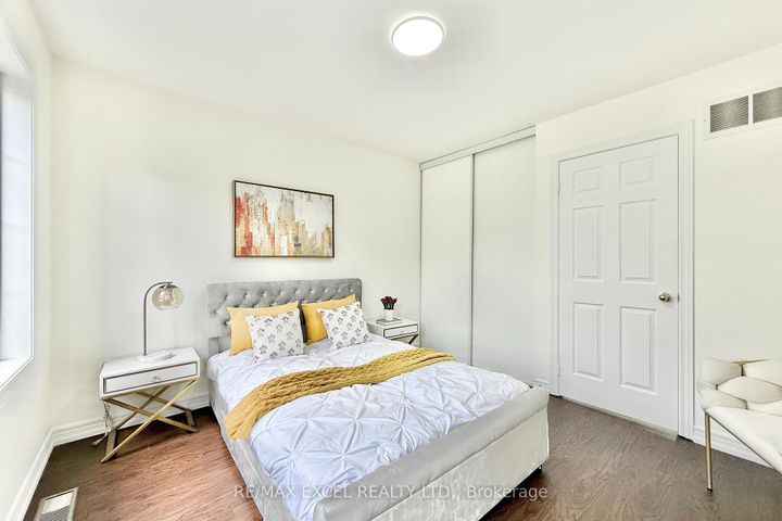 Photo 38 at 455 White's Hill Avenue, Cornell, Markham