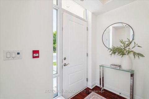 Photo 5 at 105 - 191 Duplex Avenue, Eglinton, Toronto