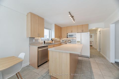 Photo 6 at 18 Adanac Drive, Cliffcrest, Toronto
